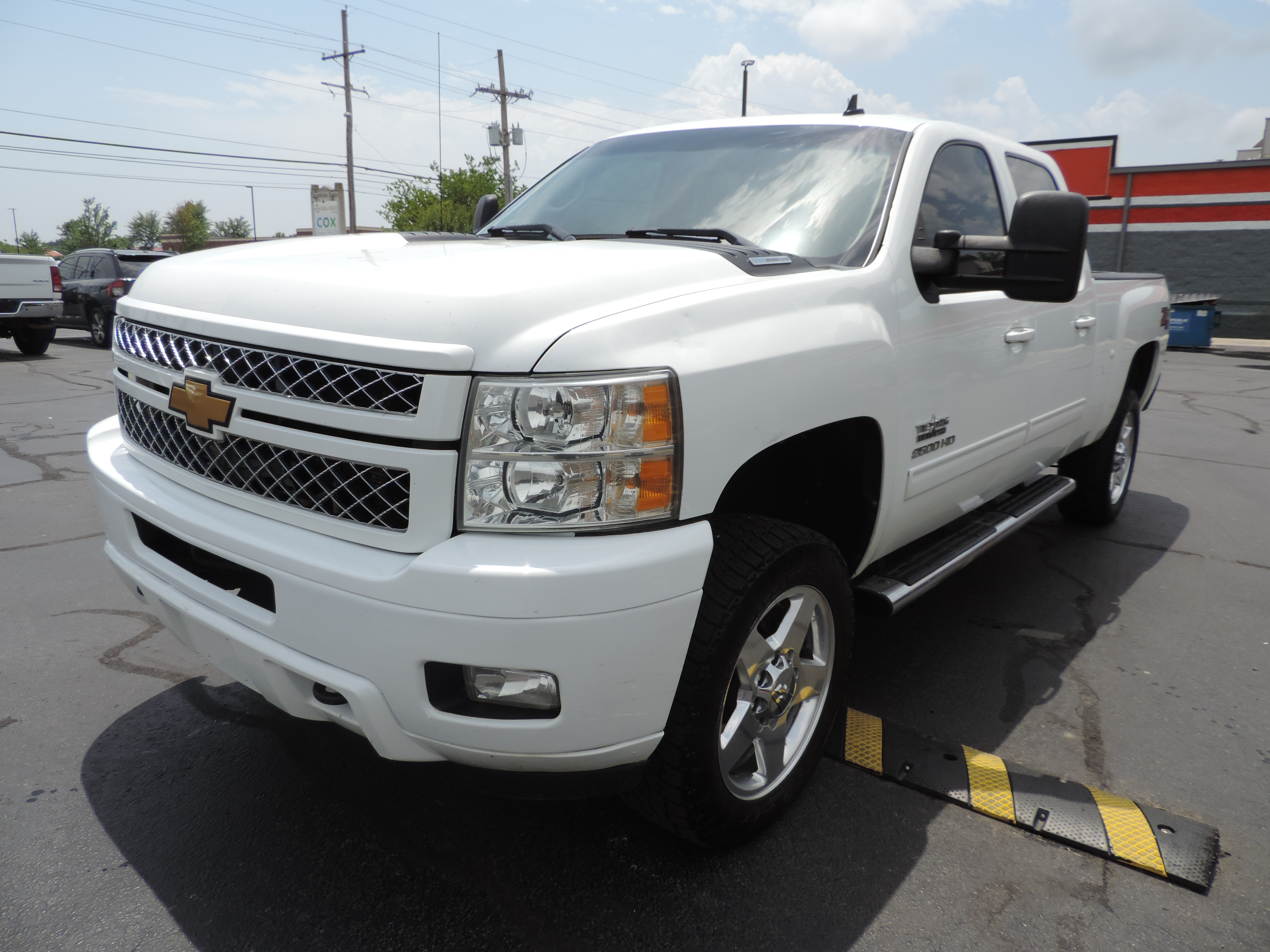 Autowerks of NWA Used 2013 White Chevrolet Silverado 2500HD For Sale