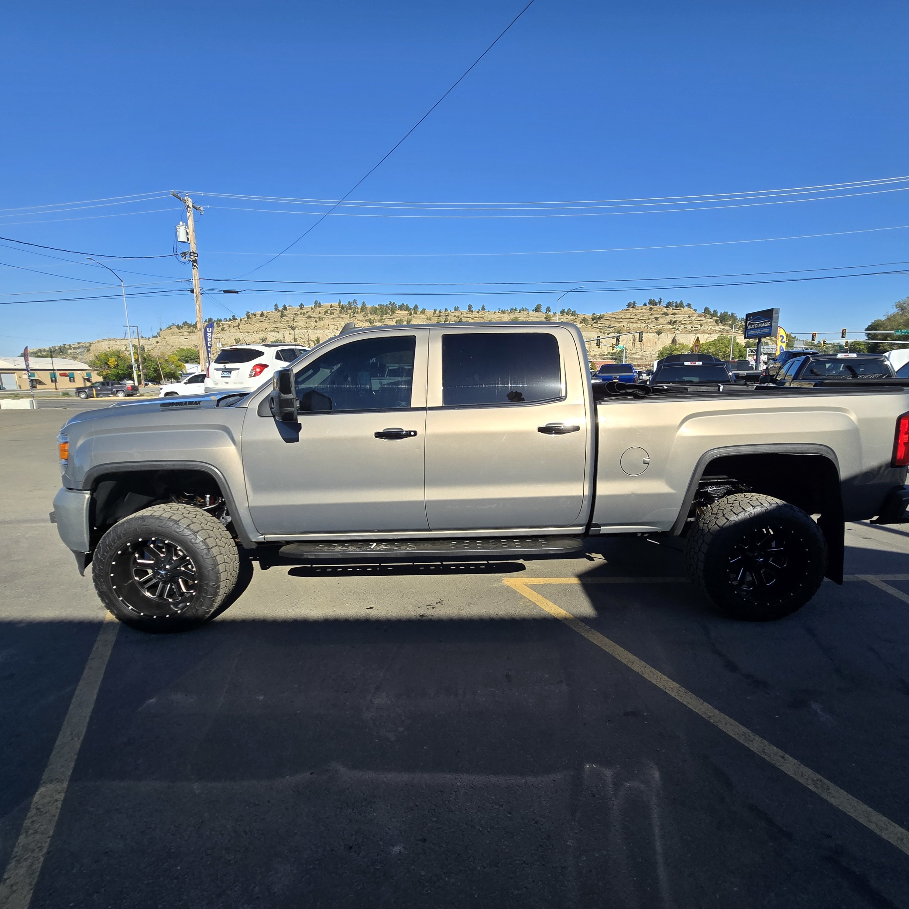 2017 Gmc Sierra SLT All Terrain photo 2