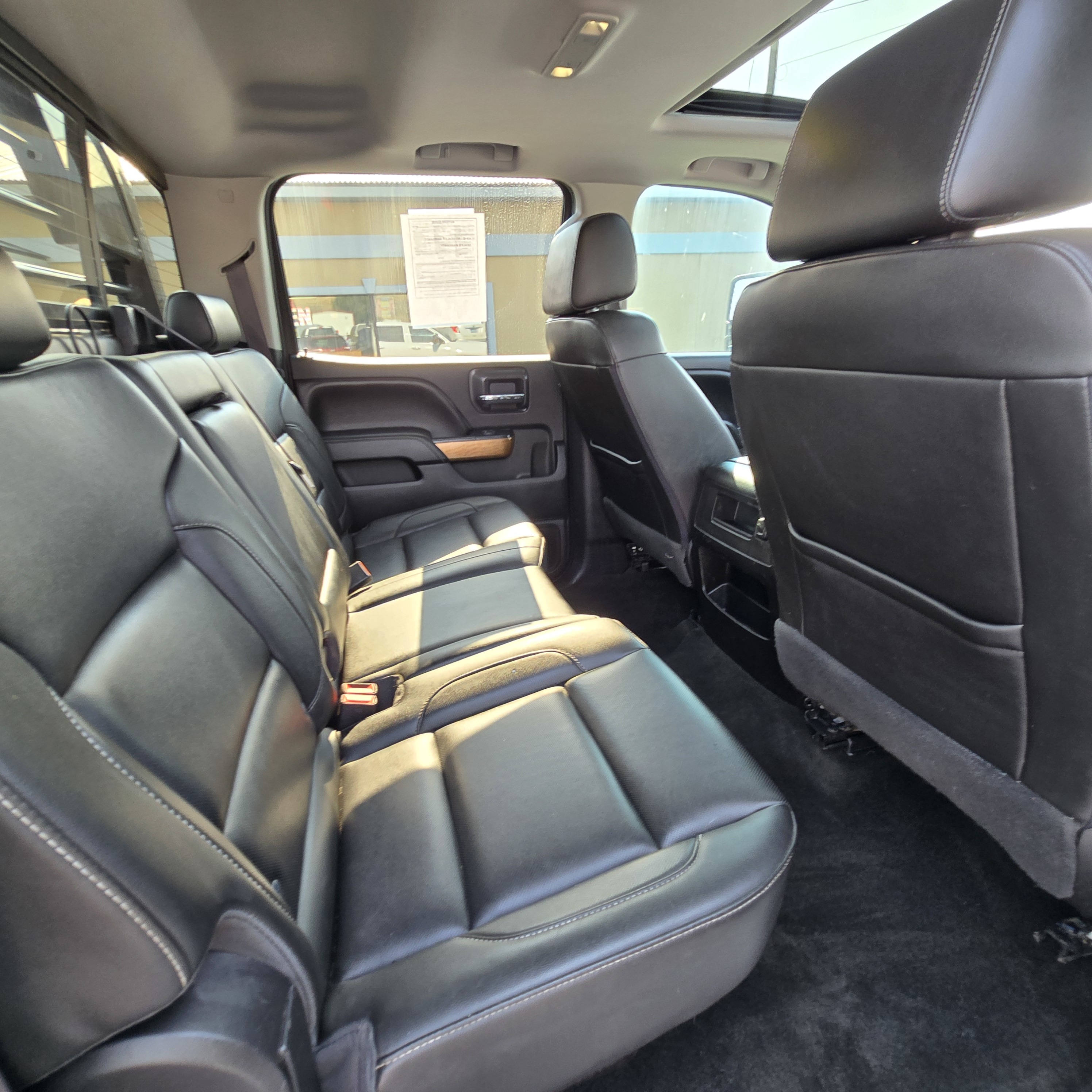 2016 Chevrolet Silverado 3500HD LTZ photo 2
