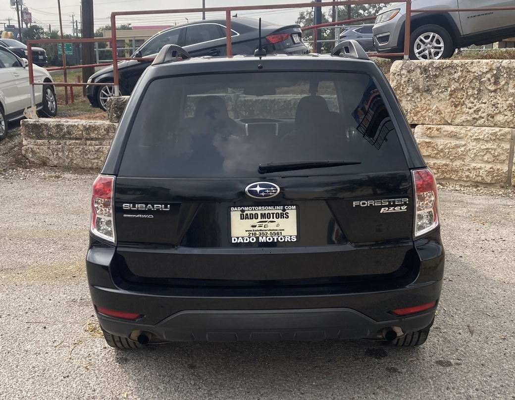 2012 Subaru Forester 2.5X Premium photo 4