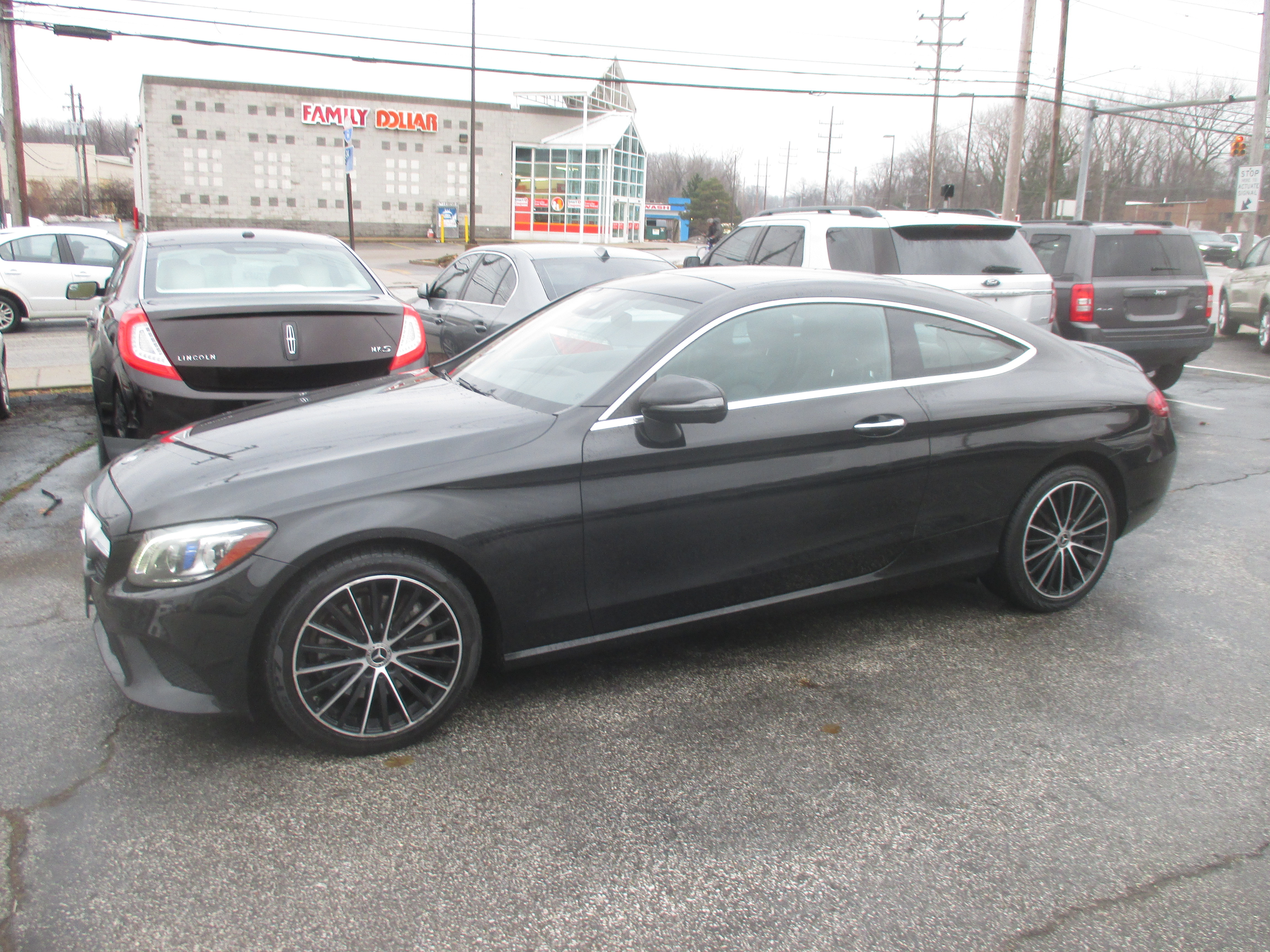 2019 Mercedes-Benz C-Class Coupe C300's photo