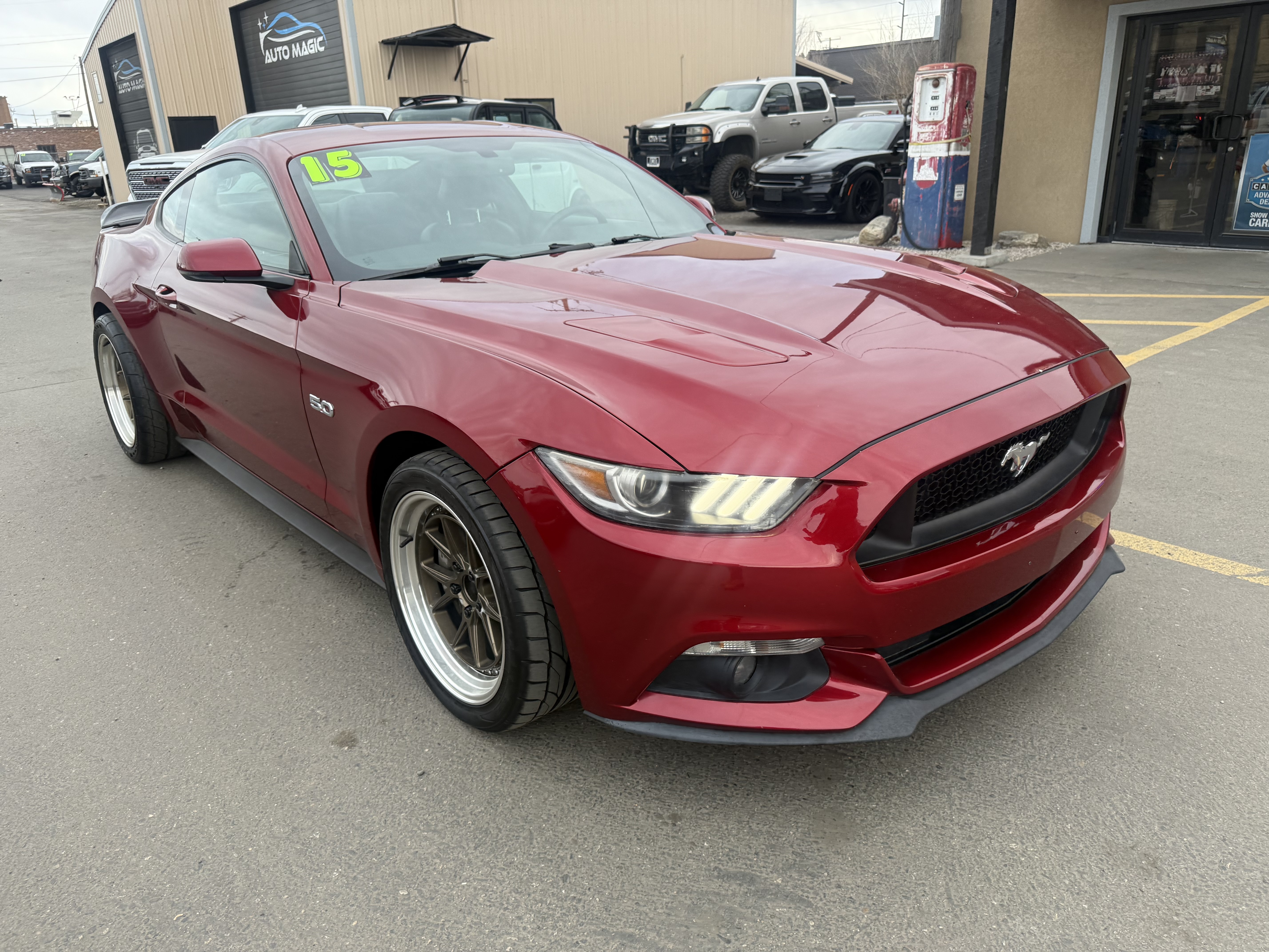 2015 Ford Mustang GT Premium Coupe RWD