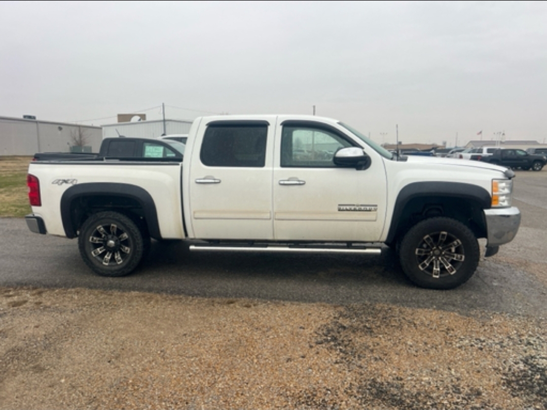 2012 Chevrolet Silverado 1500 LS photo 4