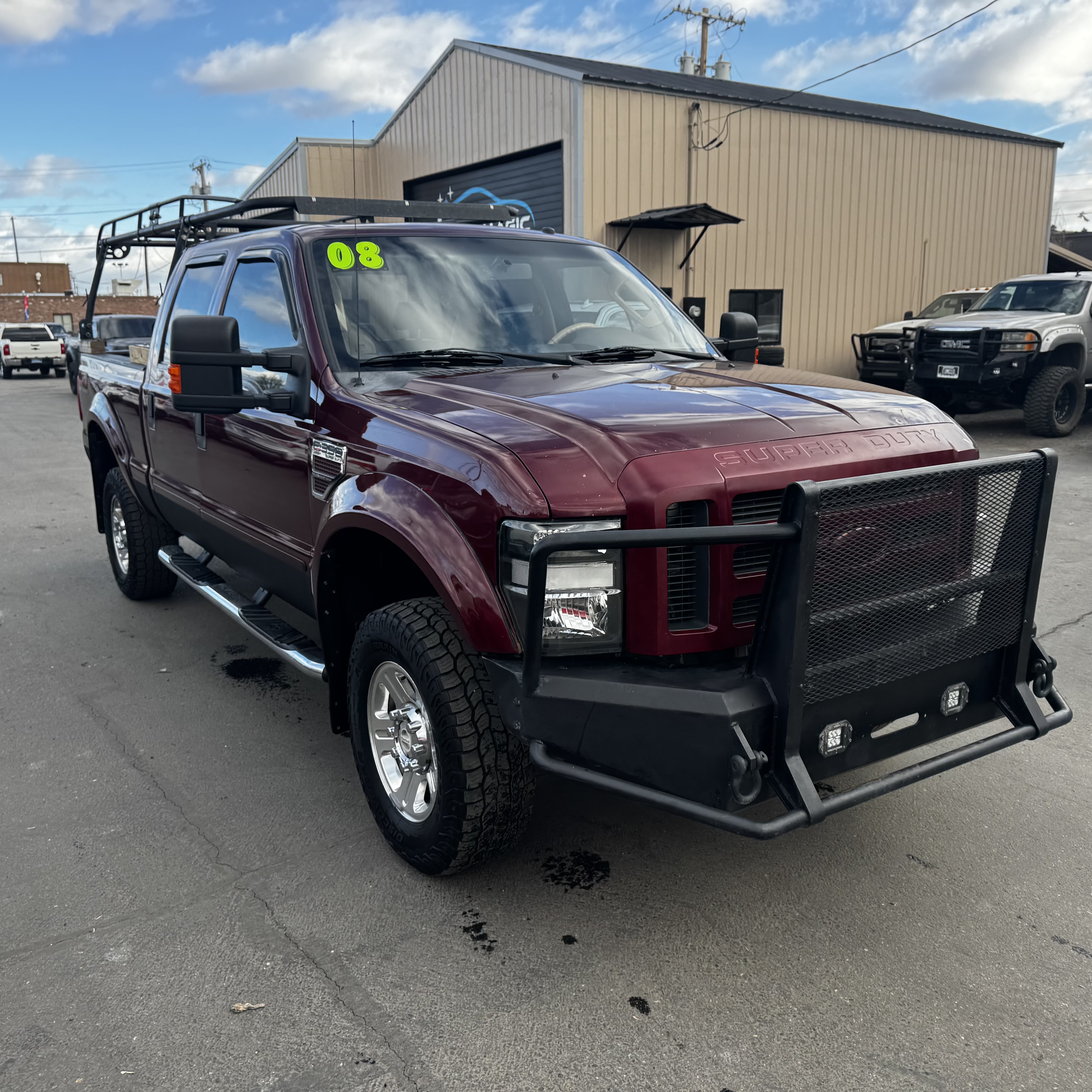2008 Ford F-350 Super Duty XLT Crew Cab LB 4WD