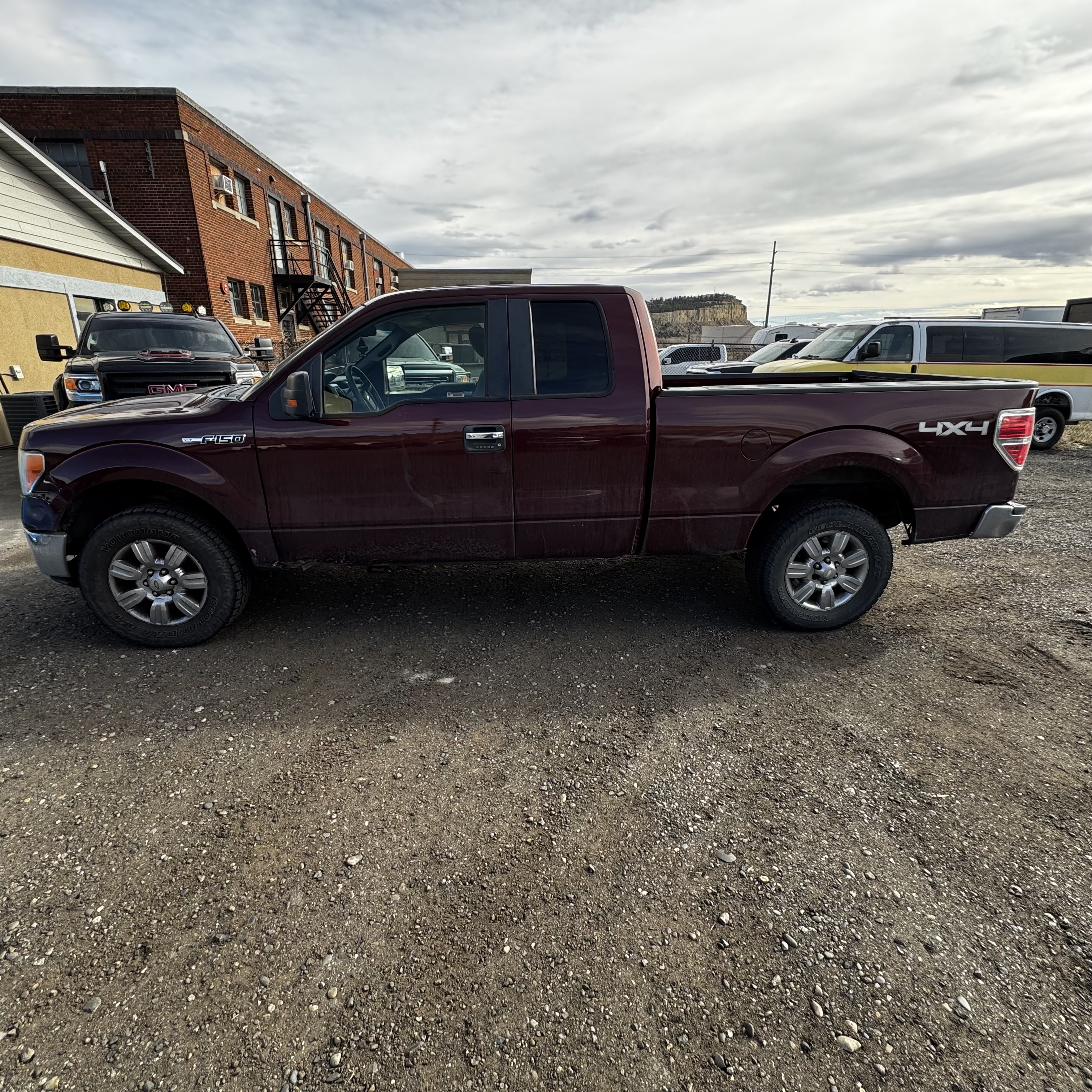 2009 Ford F-150 STX SuperCab 4WD Pickup Truck Four-Wheel Drive Automatic