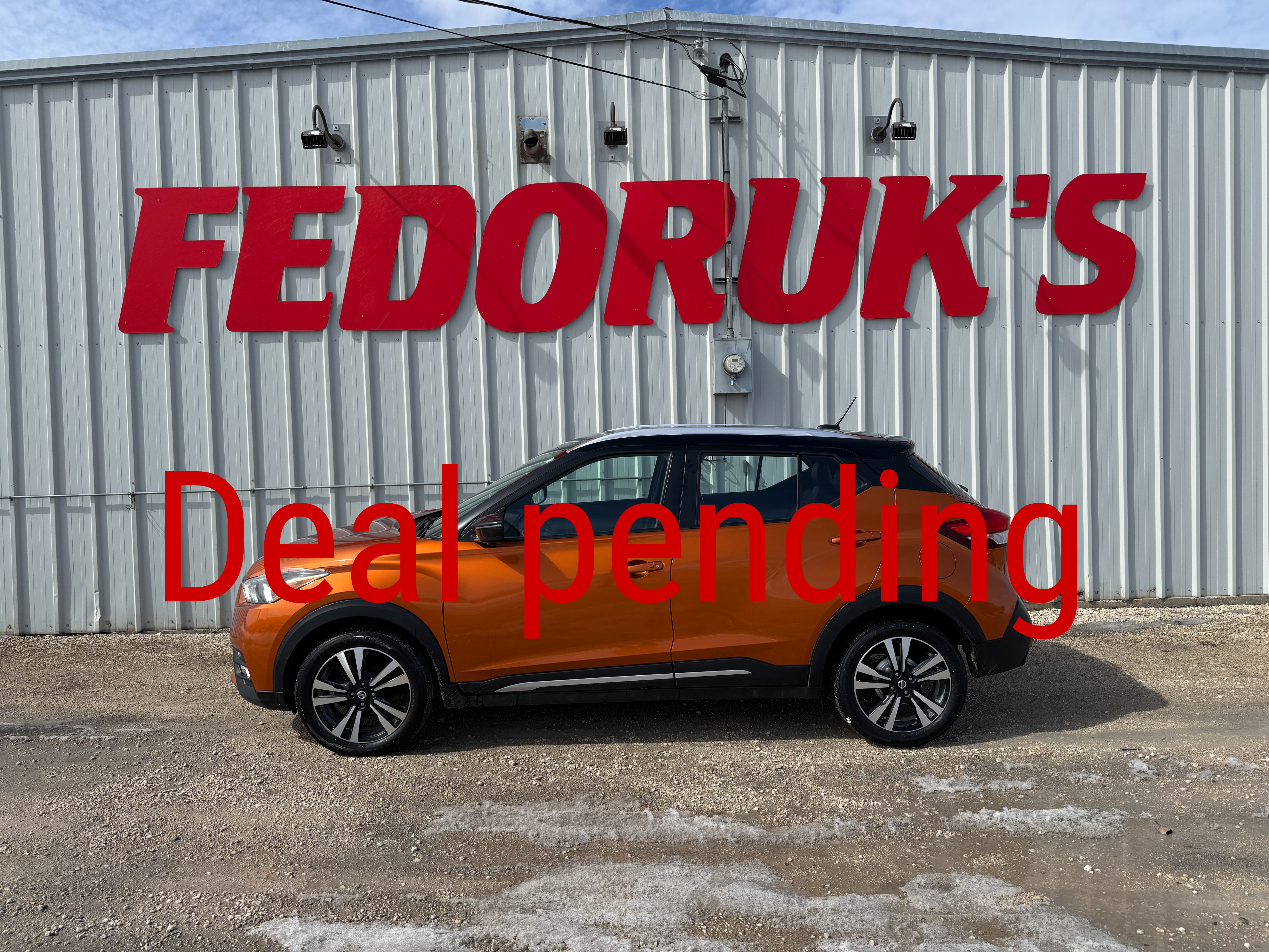 2019 Nissan Kicks SR FWD