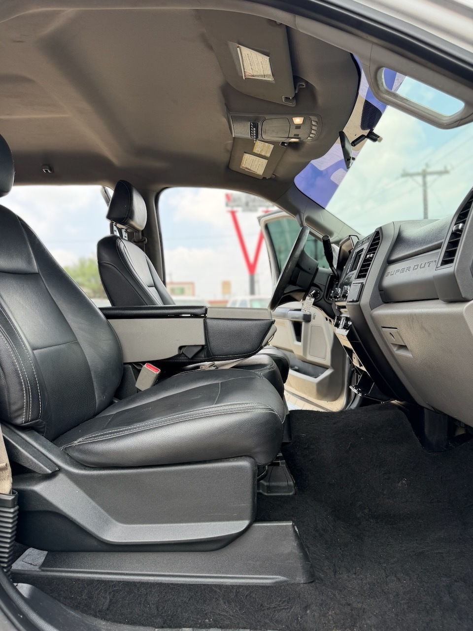 2017 Ford F-250 Super Duty XL - Photo 15