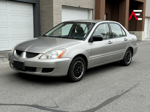 2004 Mitsubishi Lancer ES 4AT's photo