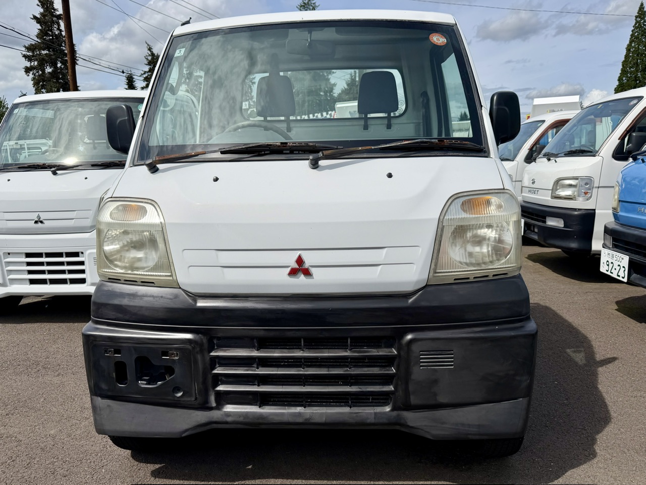 1999 Mitsubishi Minicab JDM car for sale — photo 3 of 25