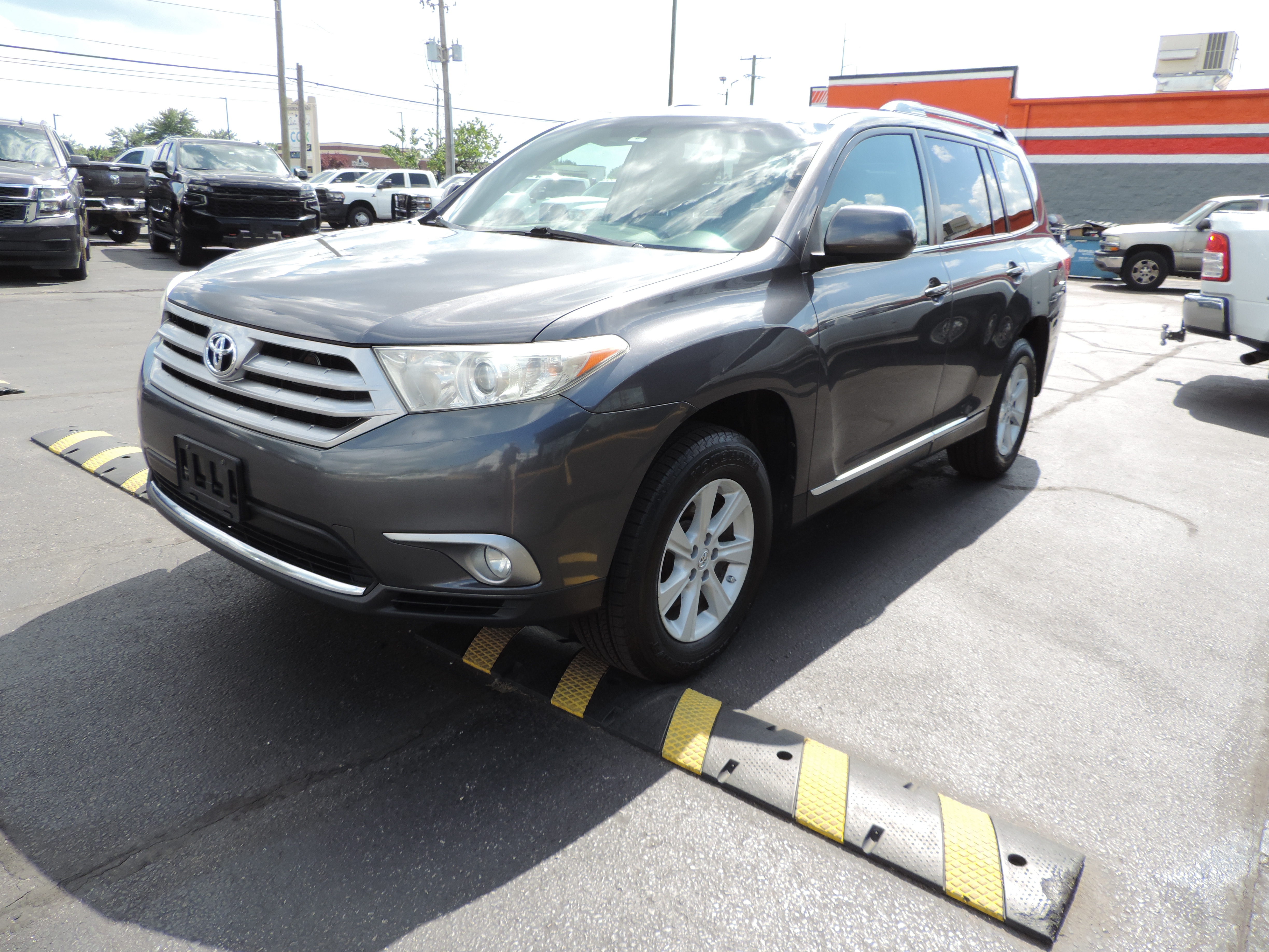 2013 Toyota Highlander's photo