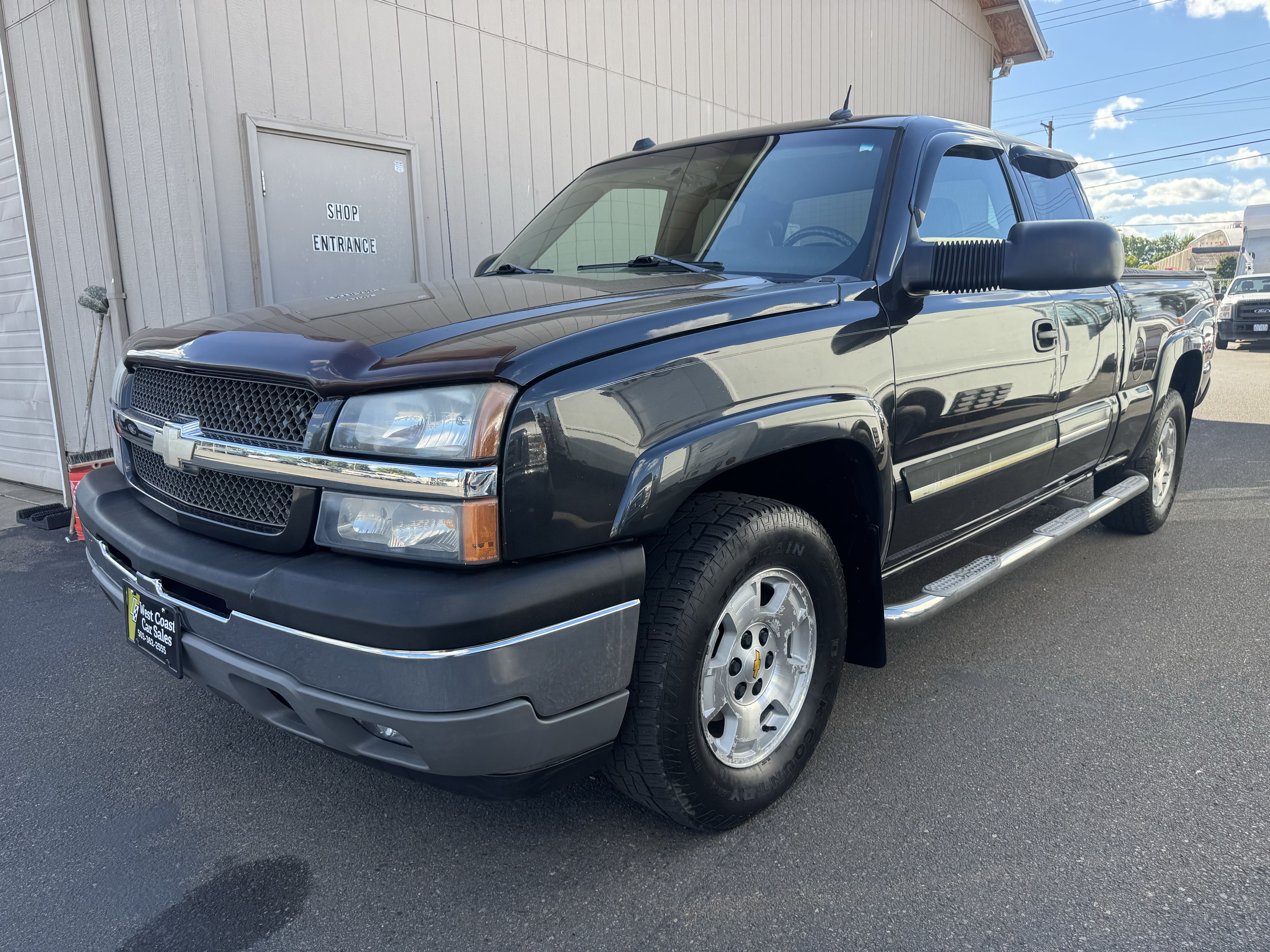 Black 2005 Chevrolet Silverado 1500 Z71 Extended Cab 4WD Pickup Truck Four-Wheel Drive Automatic