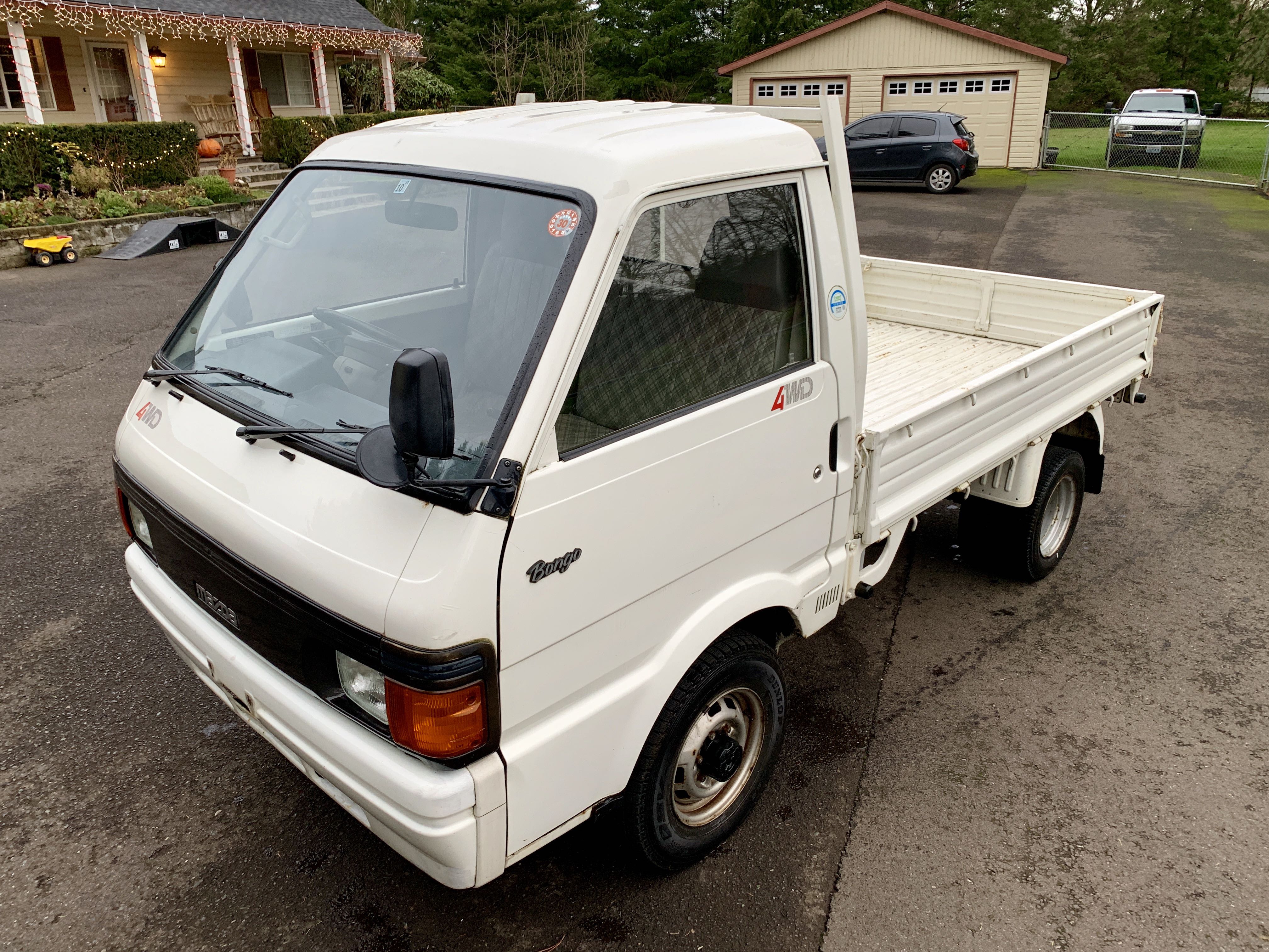 Boeki USA | Used 1993 White Mazda Bongo 2.2L Diesel For ...