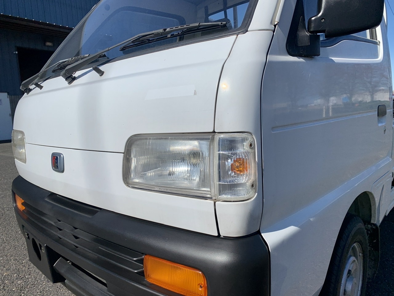 Boeki USA | Used 1994 White Mazda Scrum For Sale In ...