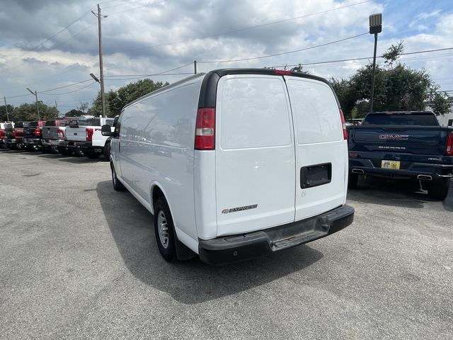 2017 Chevrolet Express Cargo Work Van photo 3