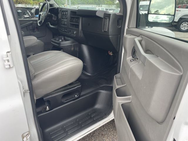 2019 Chevrolet Express Cargo Work Van photo 10