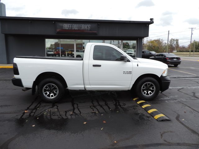 2018 RAM Ram 1500 Pickup Tradesman photo 3