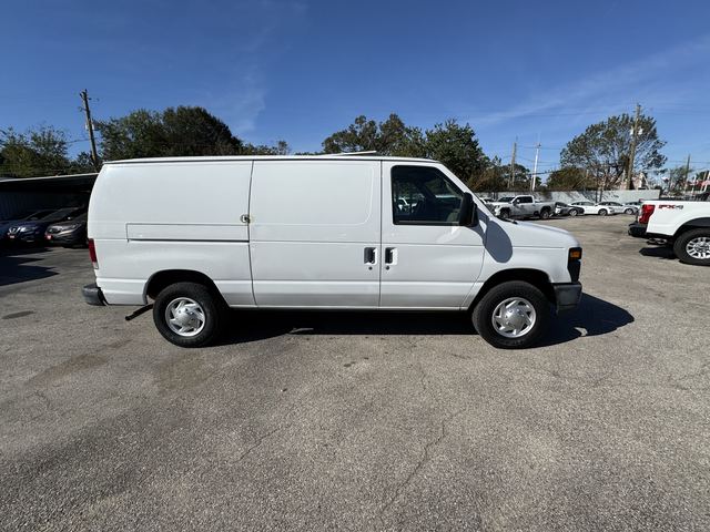 2013 Ford E-Series Econoline Van Commercial photo 5