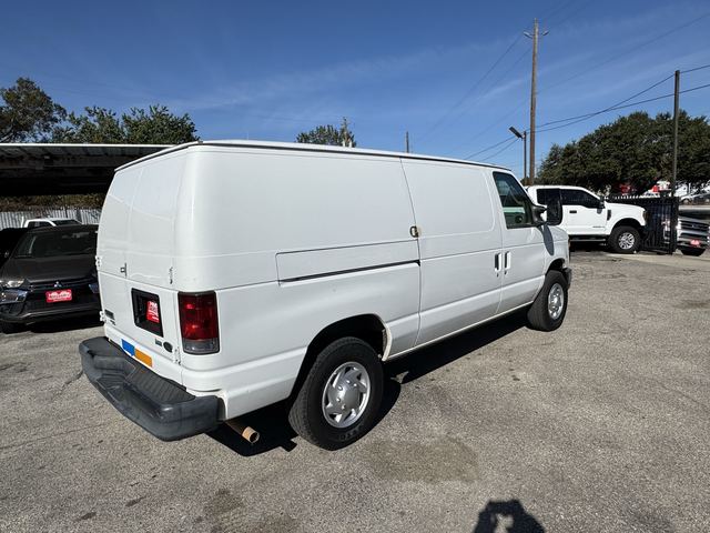 2013 Ford E-Series Econoline Van Commercial photo 4