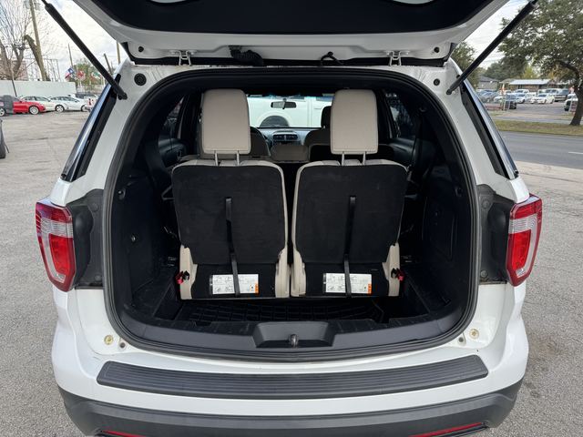 2018 Ford Explorer Base photo 15