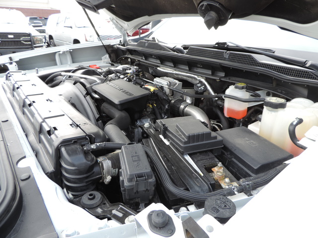 2022 Chevrolet Silverado 3500HD LT photo 25